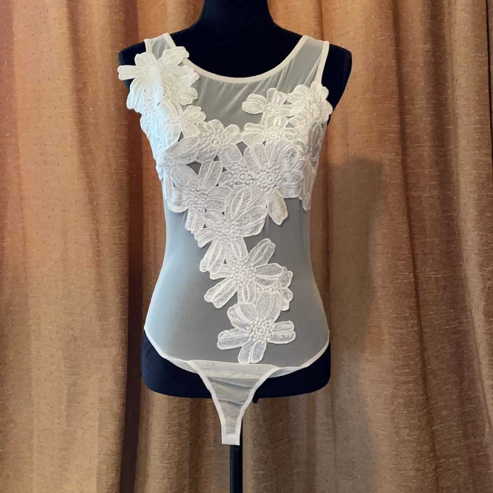 HOT MIAMI STYLES Bodysuit